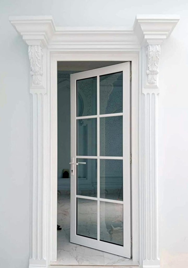 pintu standart kaca